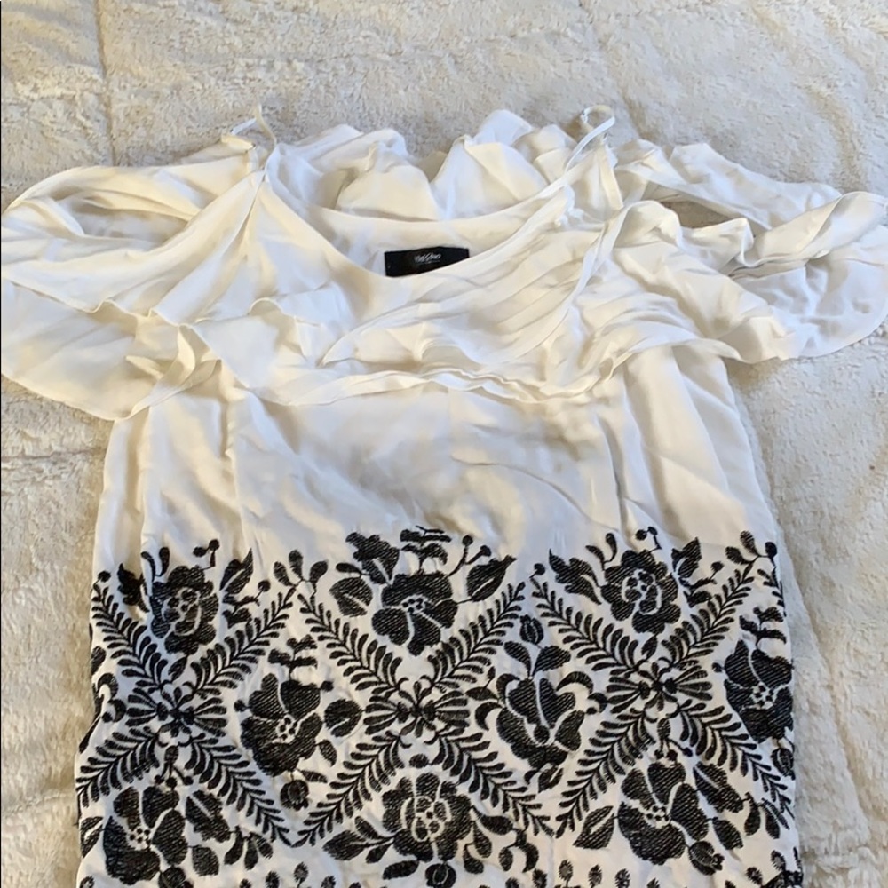 Mossimo top